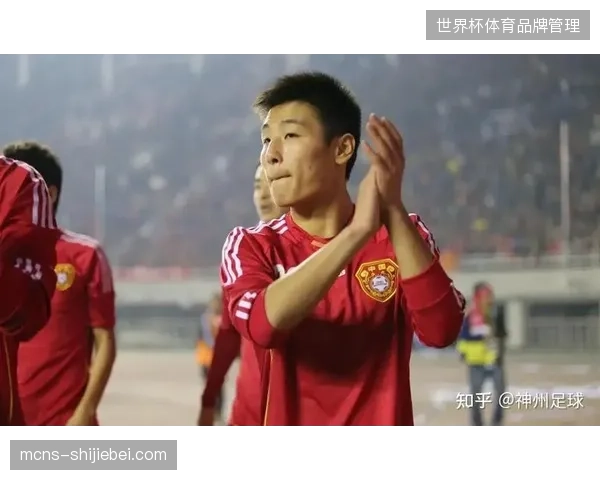 武磊完成国家队百场里程碑，其在世预赛的竞技状态成为上海海港联赛争冠的关键变量